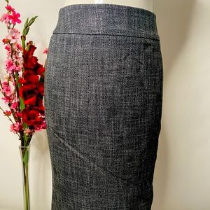 White House Black Market fish tail pencil skirt